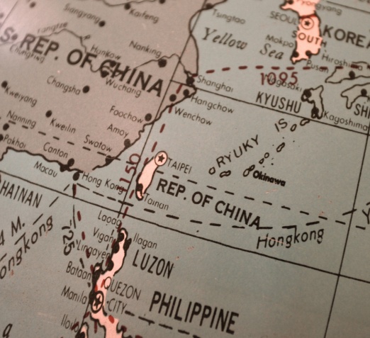 Luzon Straits Feature