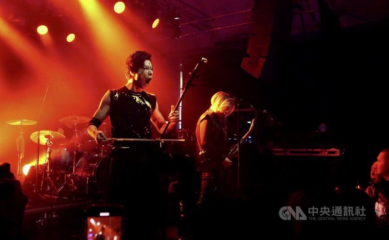 1024x632 044421420595