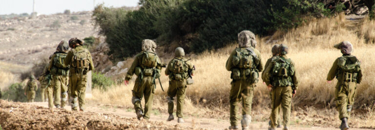 Israeli Soldiers Masthead